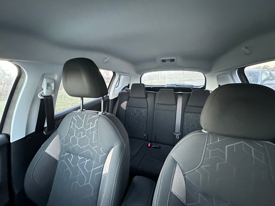 Peugeot 2008 1,2 VTi 82 Active 5d