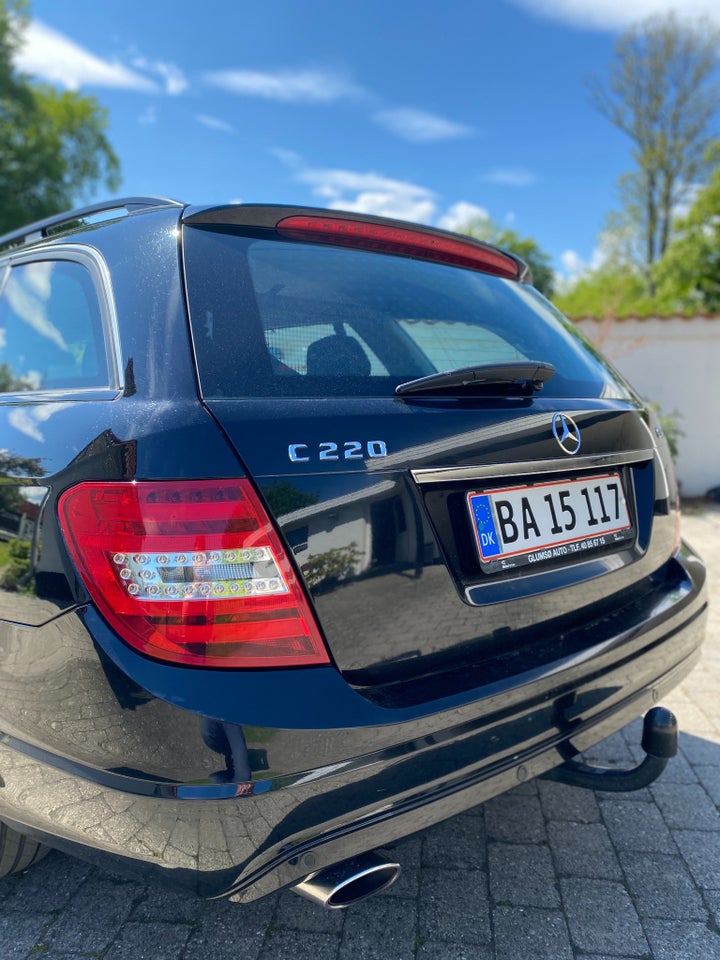 Mercedes C220 2,2 CDi Avantgarde stc. BE 5d