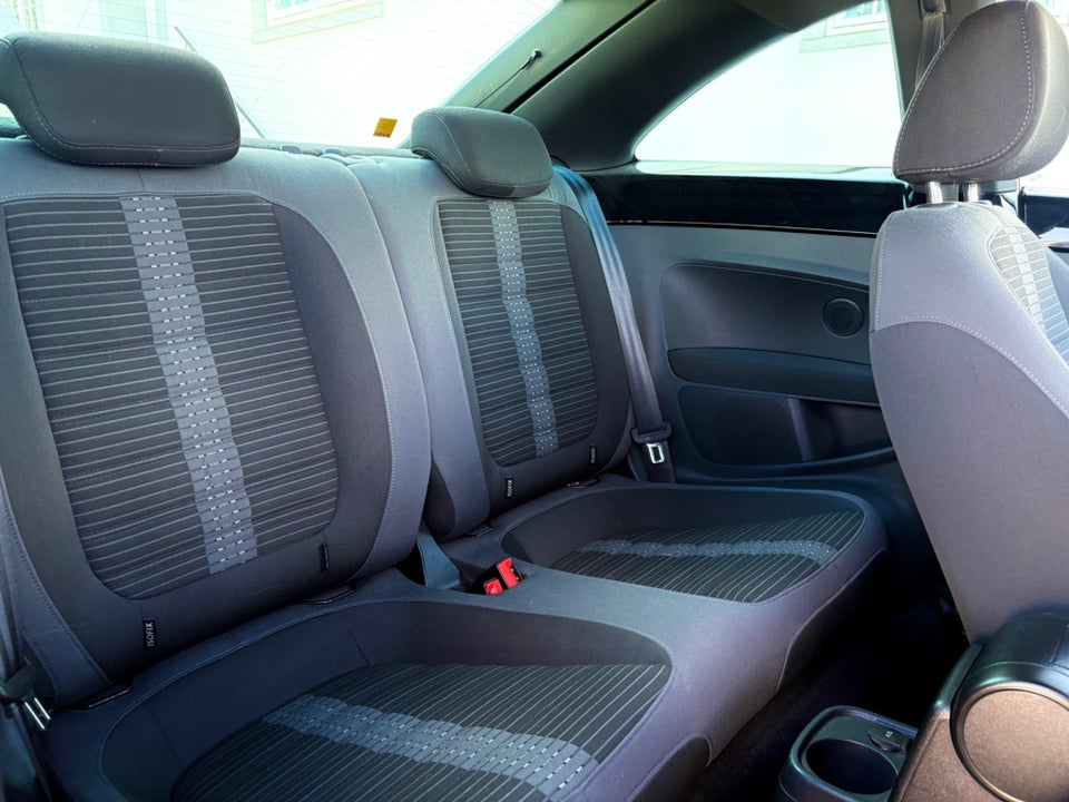 VW The Beetle 2,0 TSi 200 Sport DSG 2d