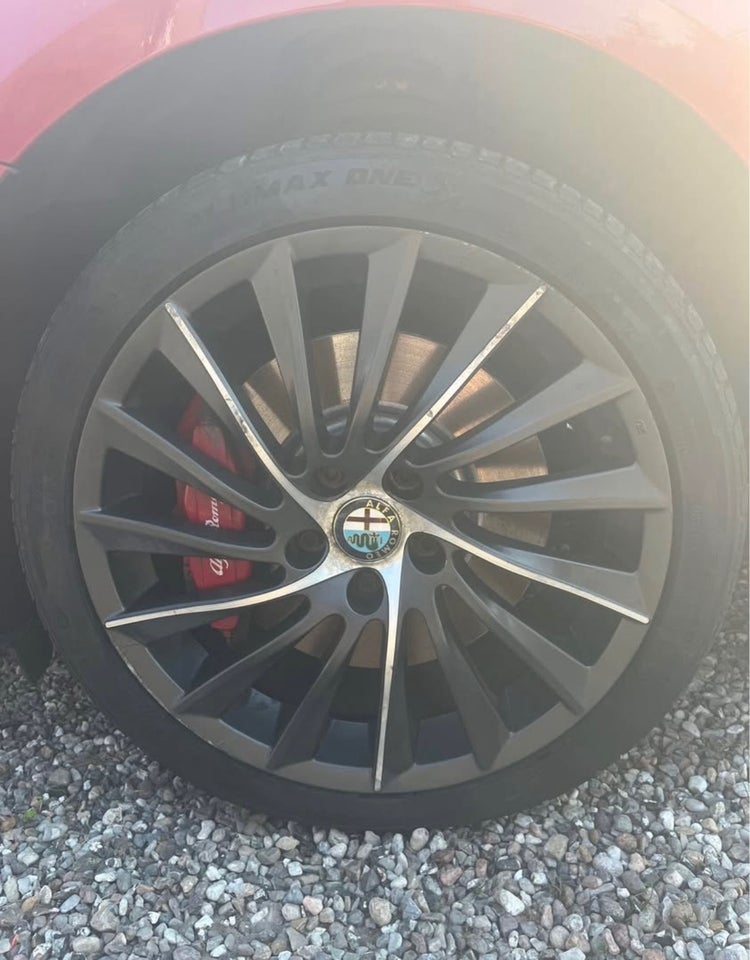 Alfa Romeo Giulietta 2,0 JTD 140 Distinctive 5d
