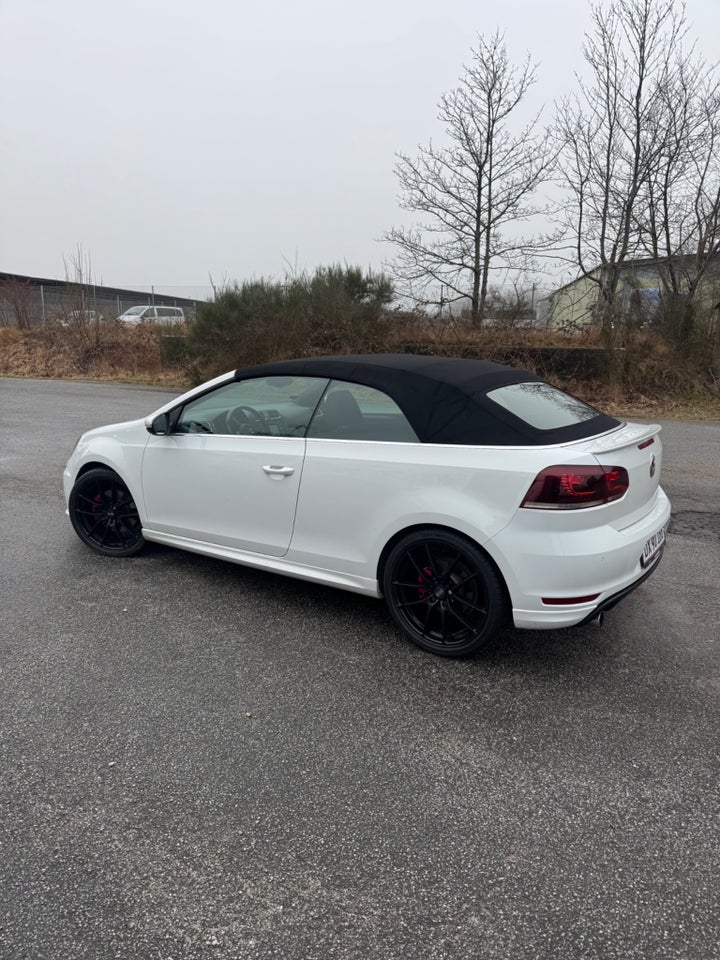 VW Golf VI 2,0 GTi Cabriolet DSG 2d