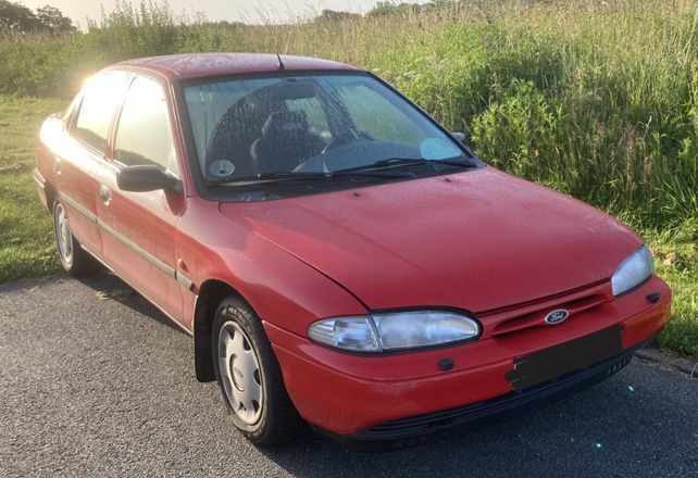 Ford Mondeo 1,6i CL 4d