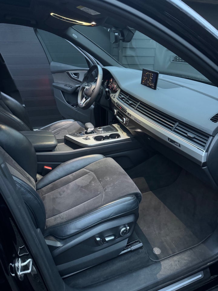 Audi Q7 3,0 TDi 272 quattro Tiptr. 7prs 5d