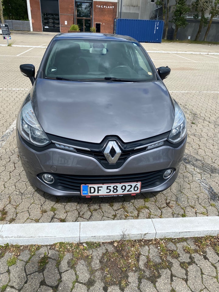 Renault Clio IV 0,9 TCe 90 Expression 5d