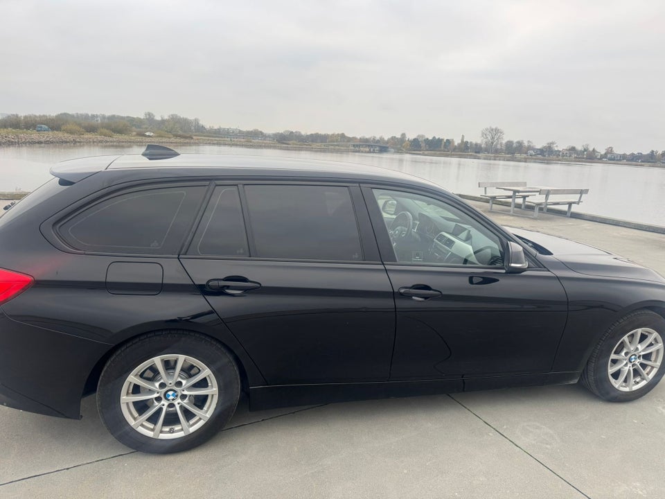 BMW 320d 2,0 Touring M-Sport aut. 5d