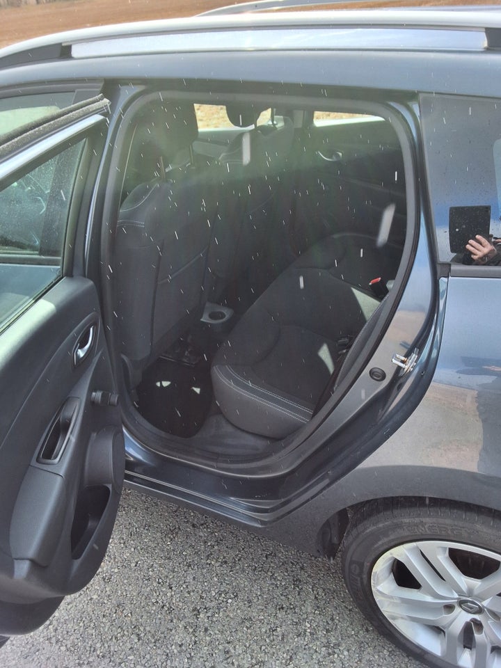 Renault Clio IV 1,5 dCi 90 Zen Sport Tourer 5d