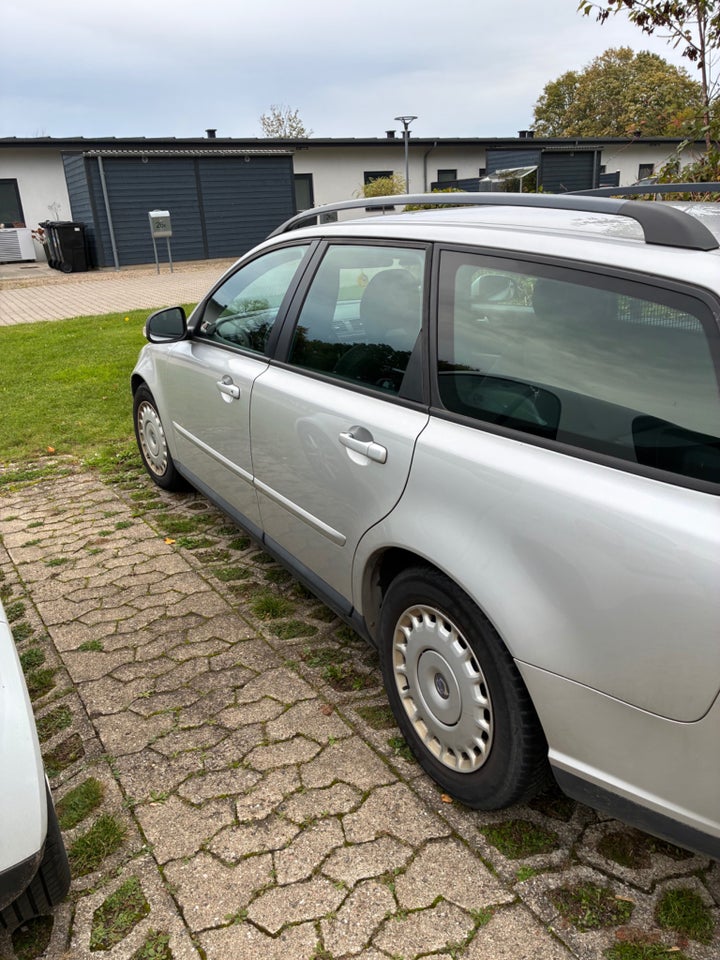 Volvo V50 1,6 D DRIVe 5d