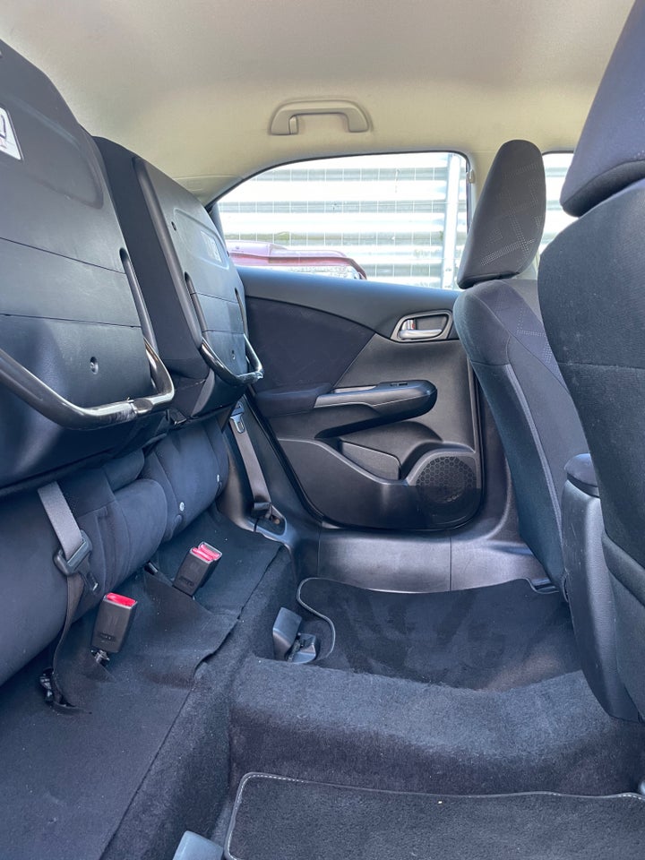 Honda Civic 1,8 i-VTEC Sport 5d