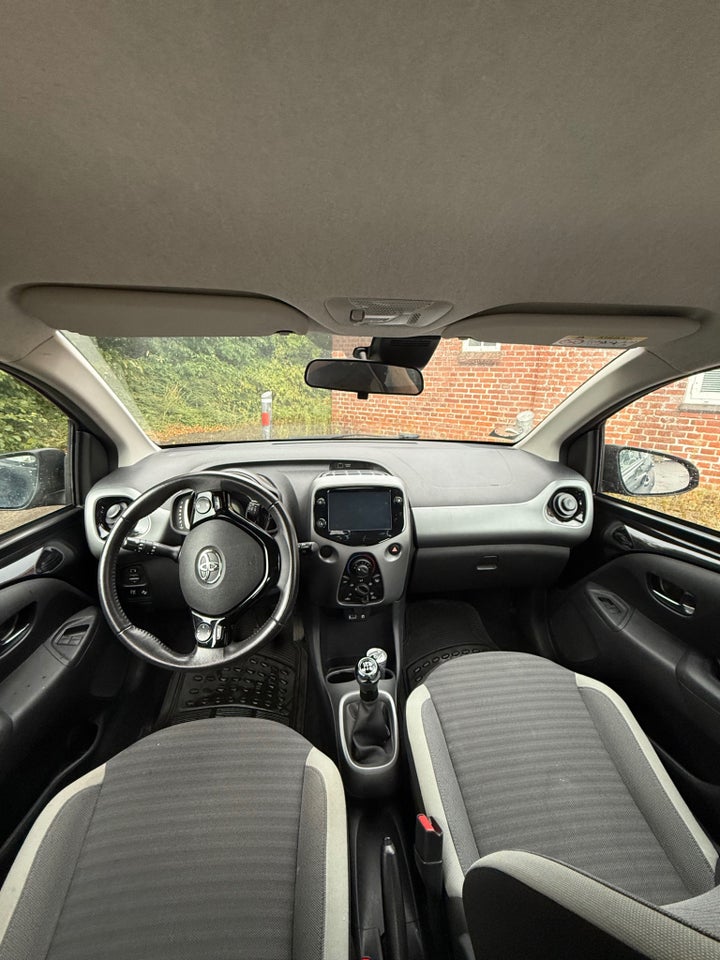 Toyota Aygo 1,0 VVT-i Sense 5d