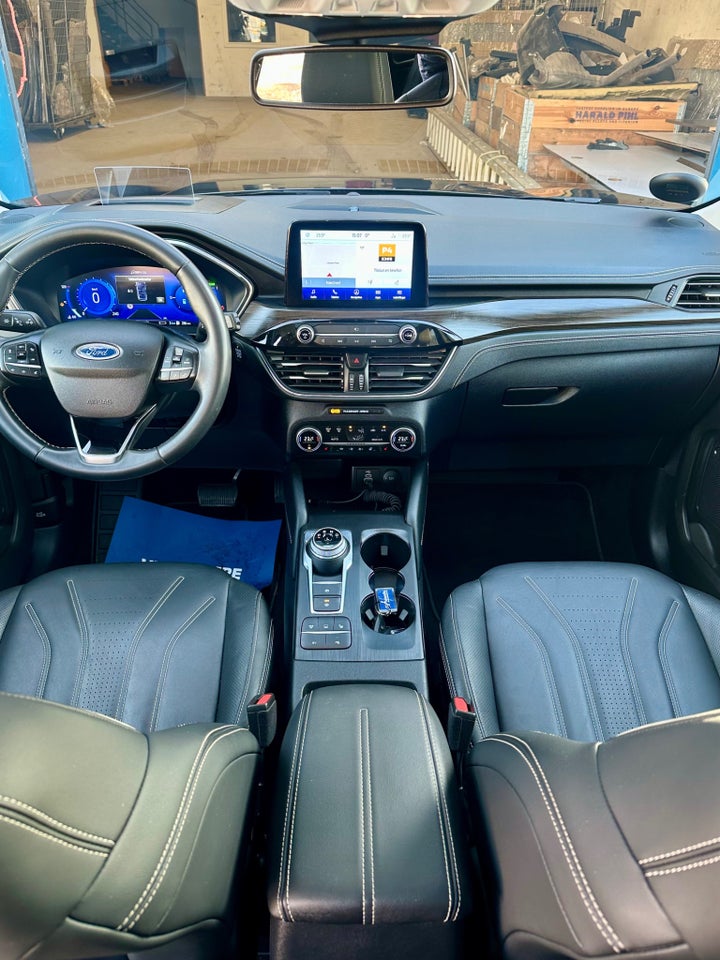 Ford Kuga 2,5 PHEV Vignale CVT 5d