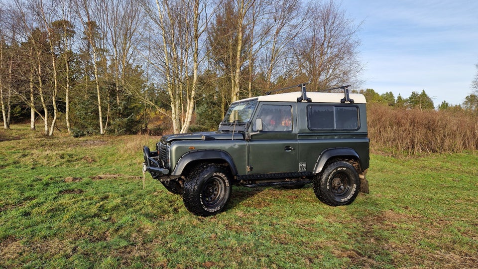 Land Rover Defender 90 2,5 TD5 Hard Top 2d