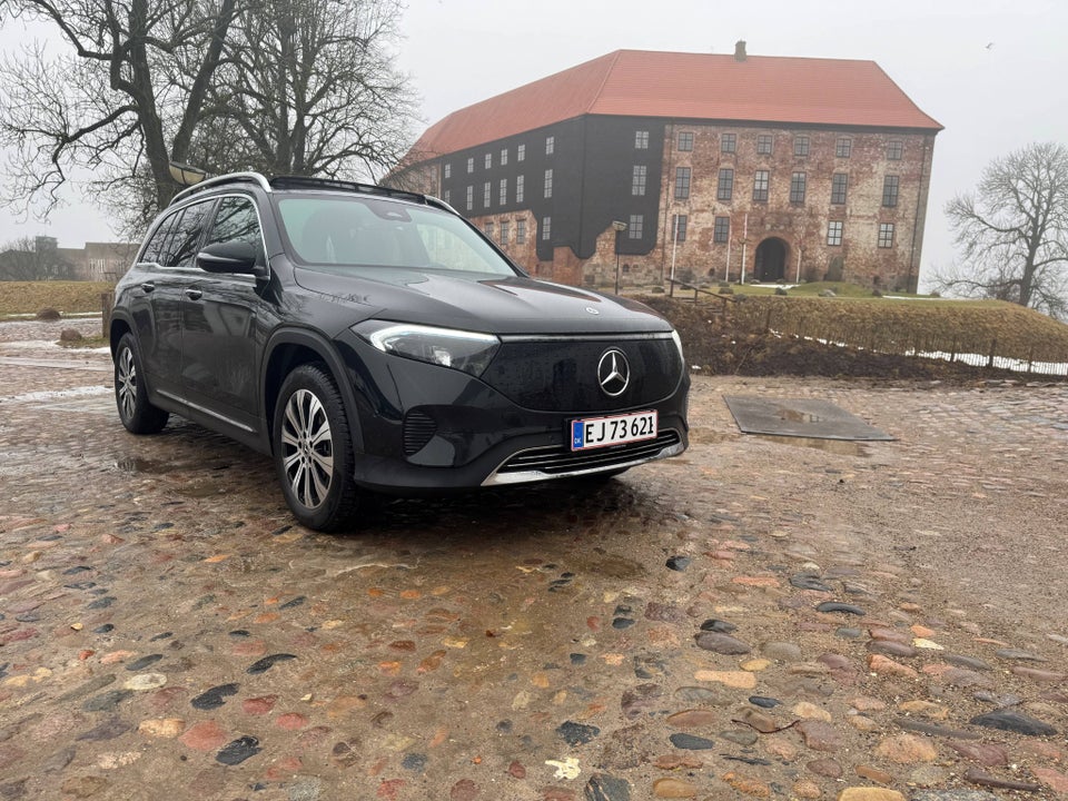 Mercedes EQB350 Progressive Advance Plus 4Matic 5d