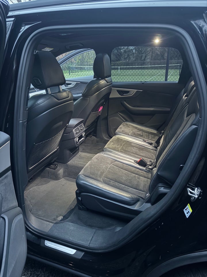 Audi Q7 3,0 TDi 272 quattro Tiptr. 7prs 5d