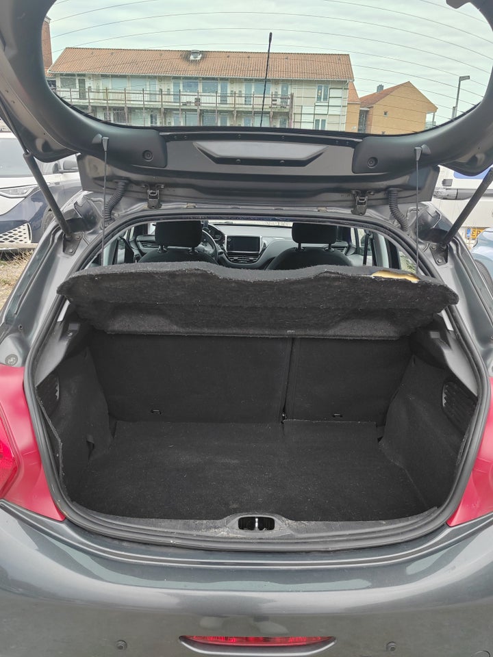 Peugeot 208 1,2 VTi Active 5d