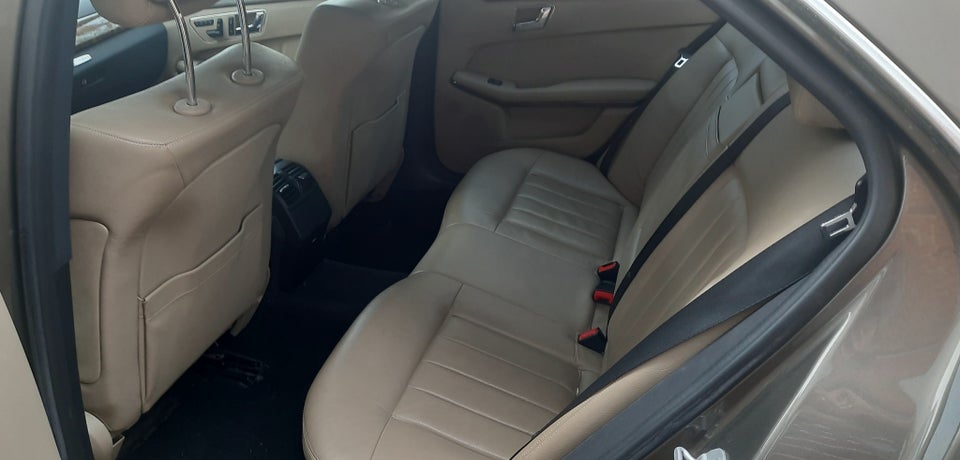 Mercedes E200 2,2 CDi aut. BE 4d