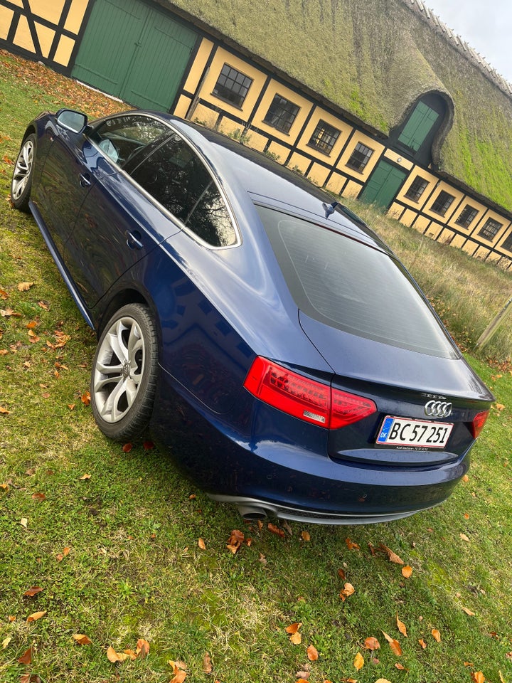 Audi A5 1,8 TFSi 144 S-line Sportback Multitr. 5d