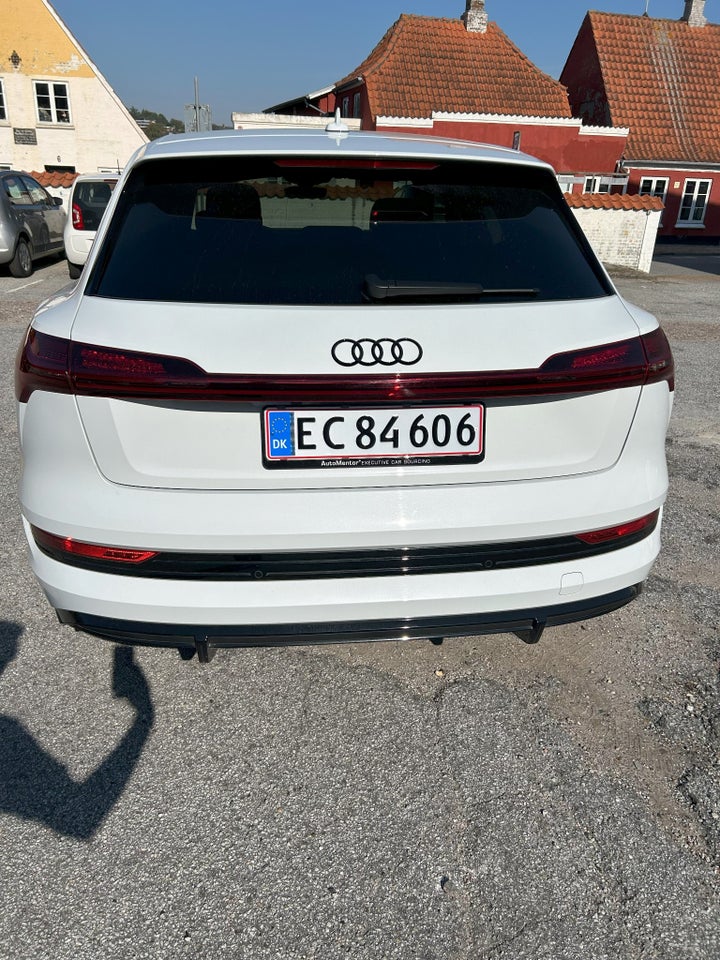 Audi e-tron 55 S-line quattro 5d