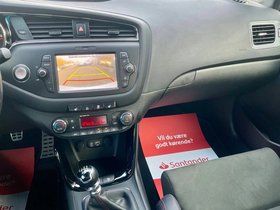 Kia Ceed 1,6 T-GDi GT Advance 5d