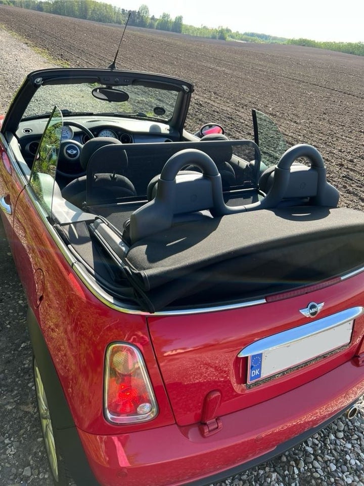 MINI Cooper 1,6 Cabriolet 2d