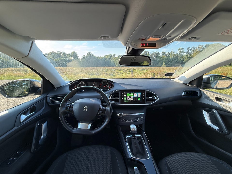 Peugeot 308 1,2 PureTech 130 Style 5d