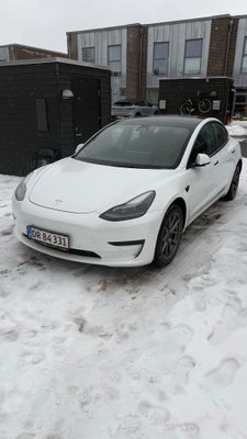 Tesla Model 3  Standard Range+ RWD 4d