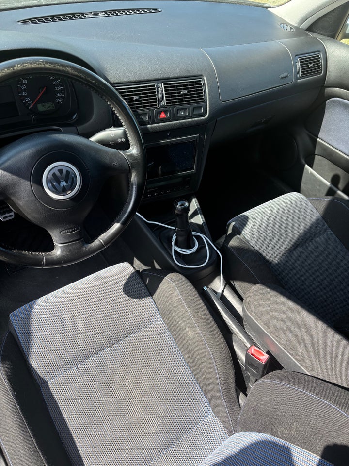 VW Golf IV 1,6  3d