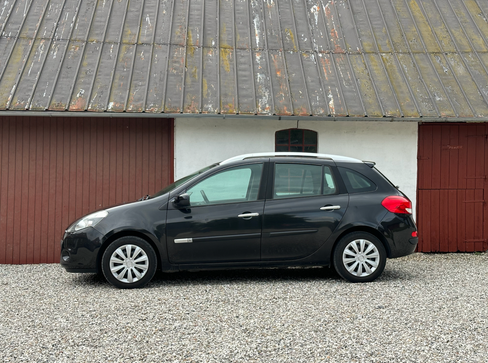 Renault Clio III 1,2 16V Sport Tourer 5d