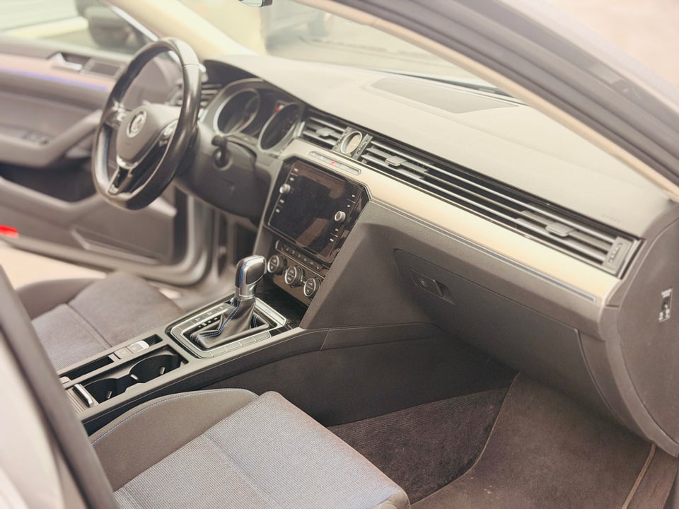 VW Passat 1,4 GTE Variant DSG 5d