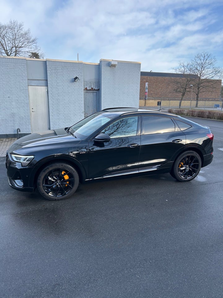 Audi e-tron 50 S-line Prestige Sportback quattro 5d