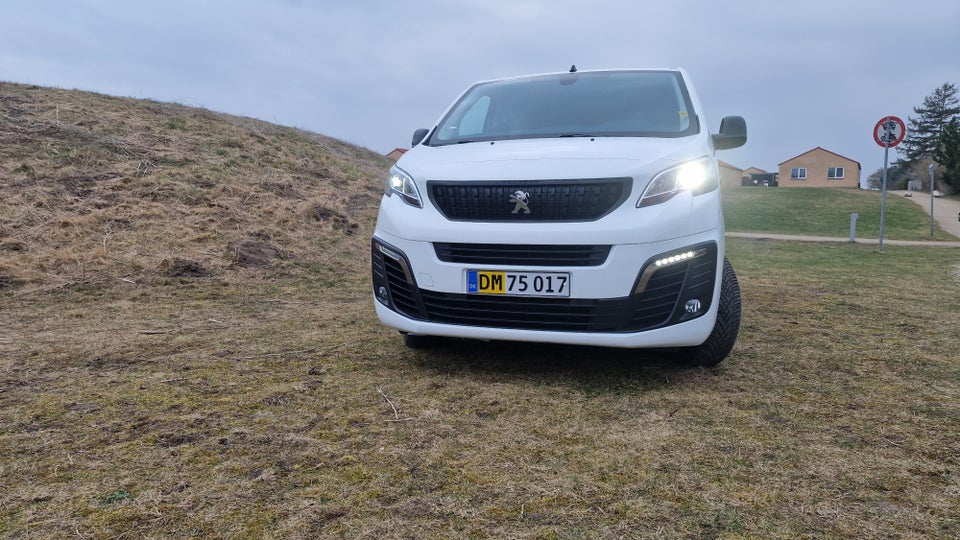 Peugeot Expert 2,0 BlueHDi 144 L2 Premium EAT8 Van