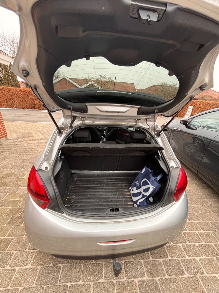 Peugeot 208 1,2 e-VTi 82 Active ESG 5d