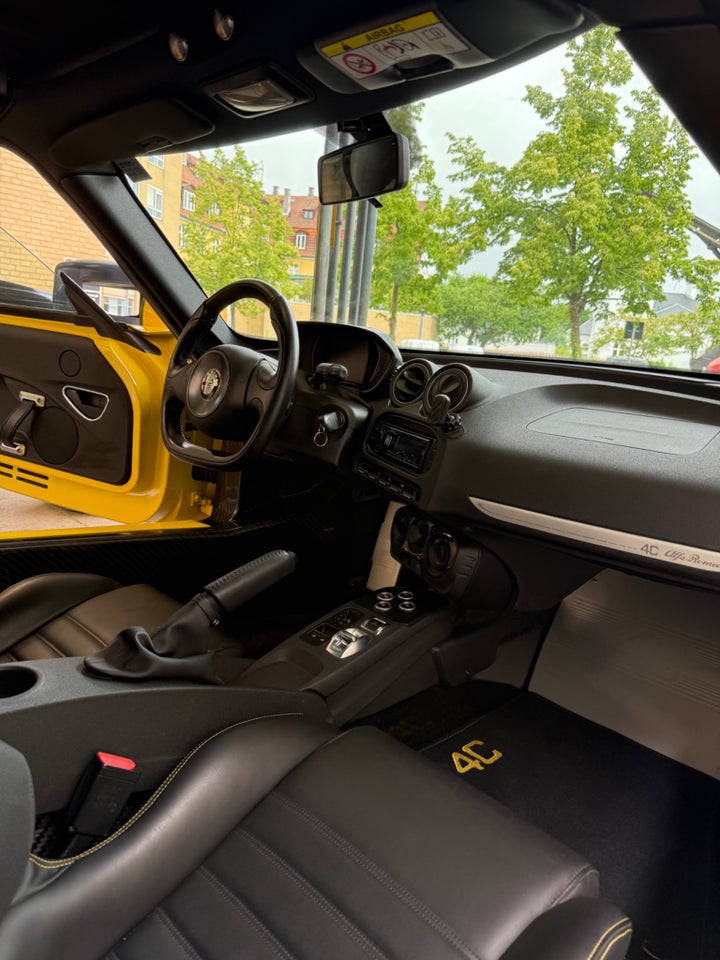 Alfa Romeo 4C 1,75 TBi Spider TCT 2d
