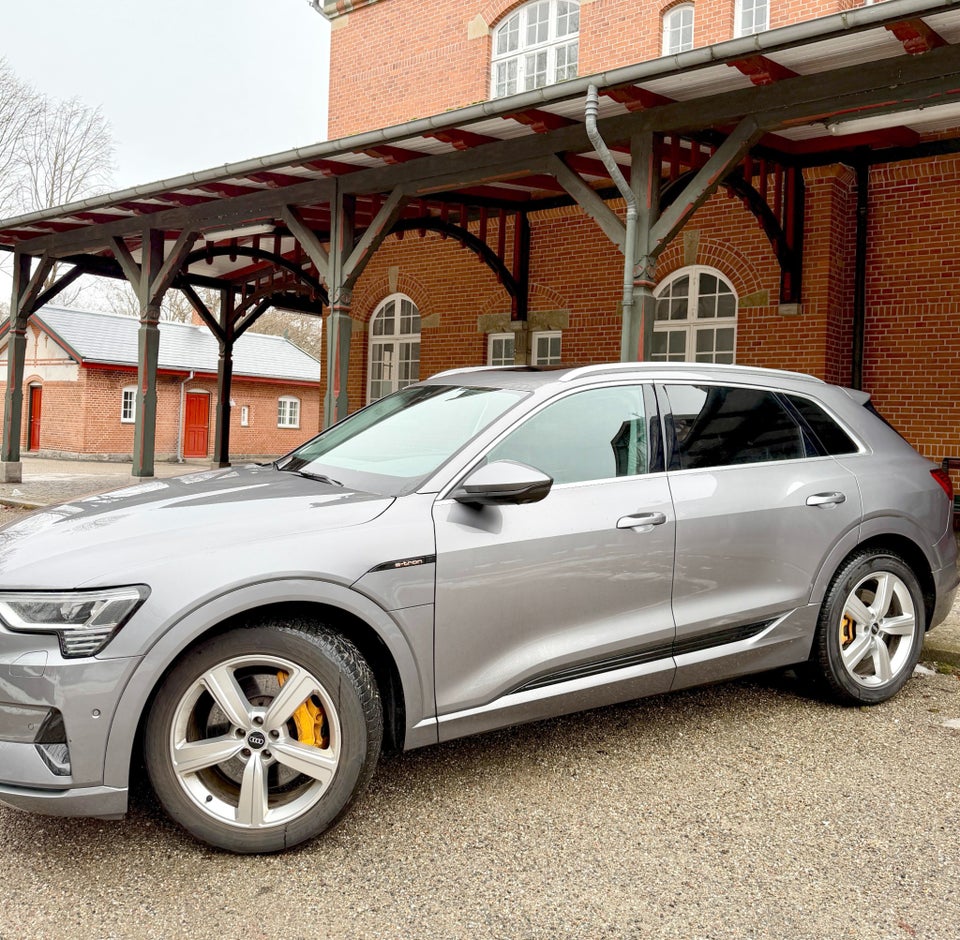 Audi e-tron 55 Advanced quattro 5d