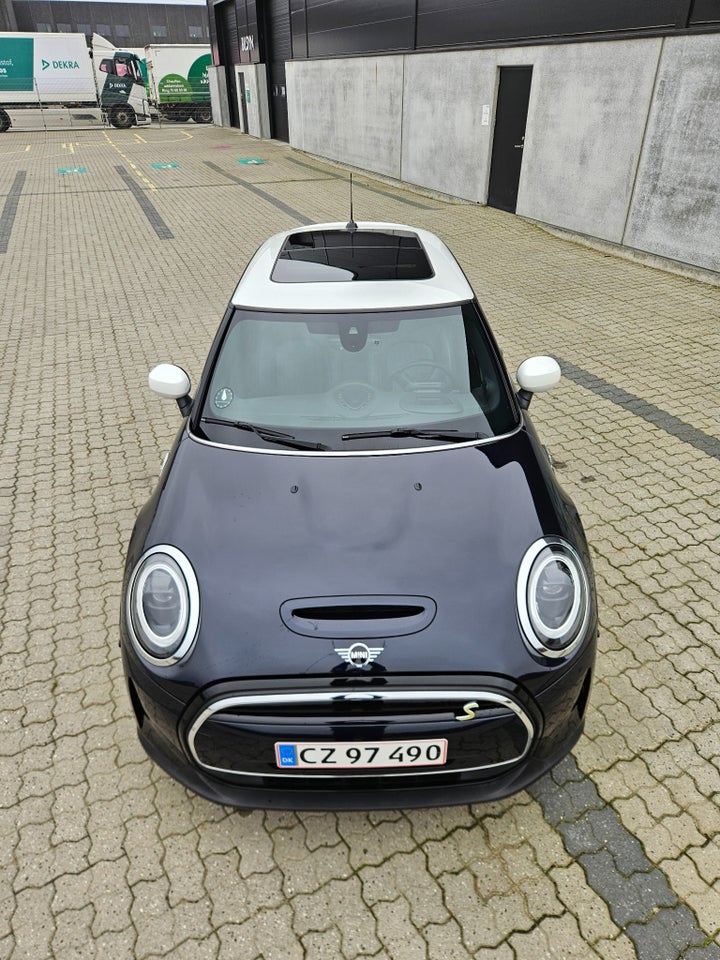 MINI Cooper SE Maximise 3d