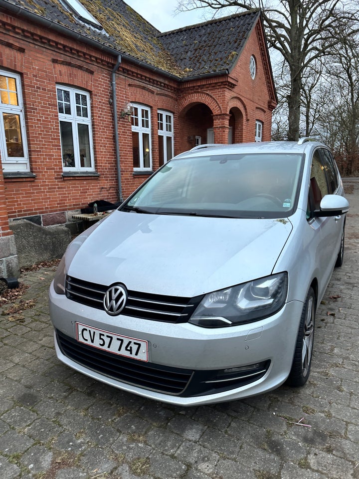 VW Sharan 2,0 TDi 140 Highline DSG BMT 5d