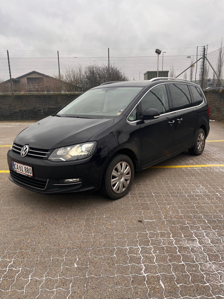 VW Sharan 2,0 TDi 140 Highline DSG BMT 5d