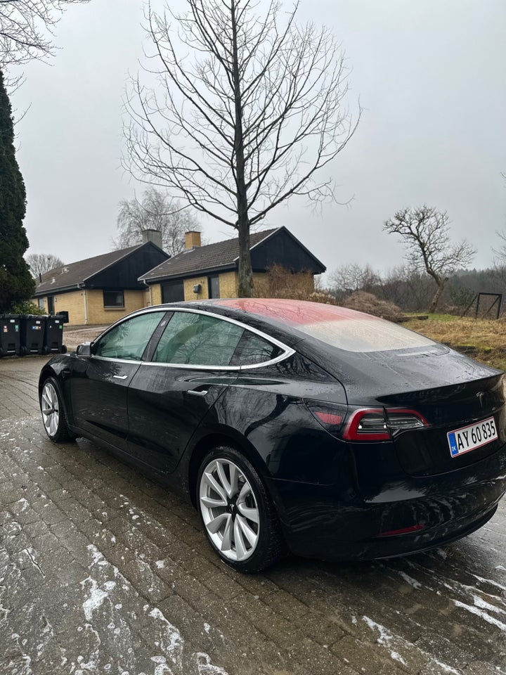 Tesla Model 3 Long Range AWD 4d