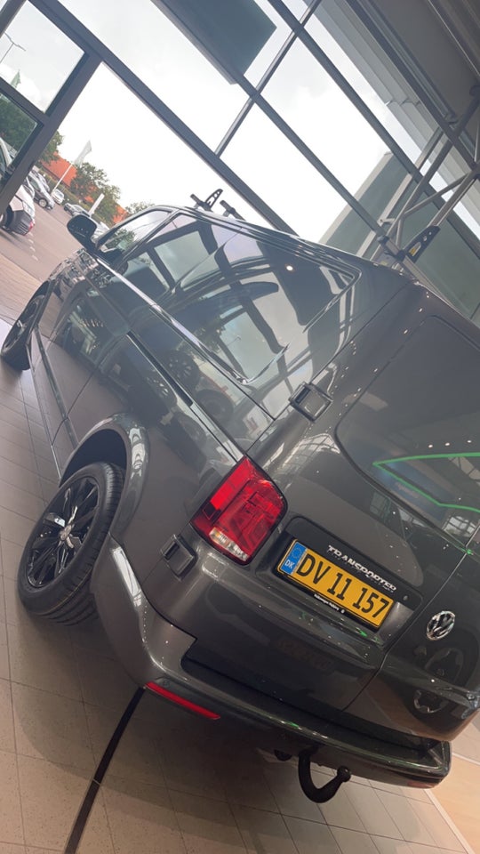 VW Transporter 2,0 TDi 150 Kassevogn DSG lang