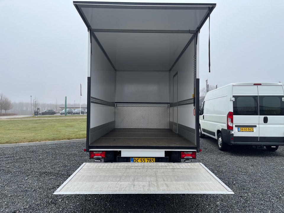 Iveco Daily 35S13 2,8 TDi Chassis