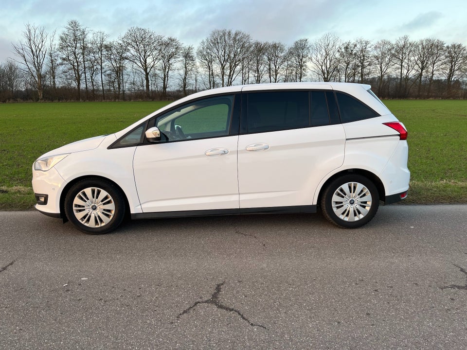 Ford Grand C-MAX 1,0 SCTi 100 Fun 5d