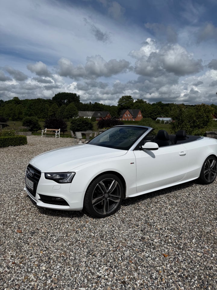 Audi A5 2,0 TFSi 211 S-line Cabriolet quattro S-tr. 2d