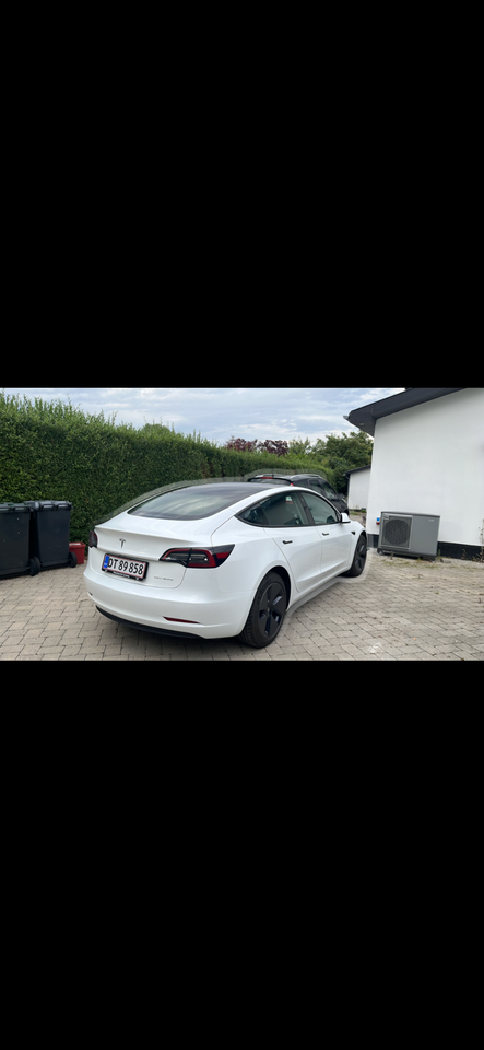 Tesla Model 3 Long Range AWD 4d