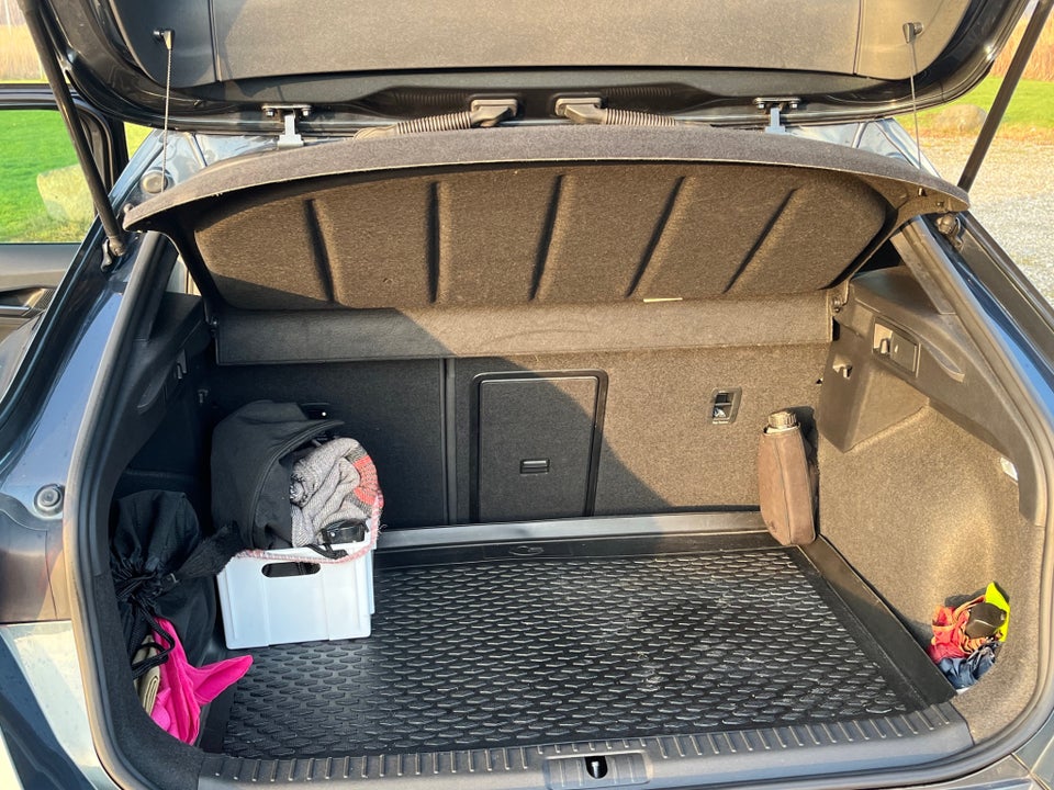 Cupra Formentor 1,4 eHybrid DSG 5d