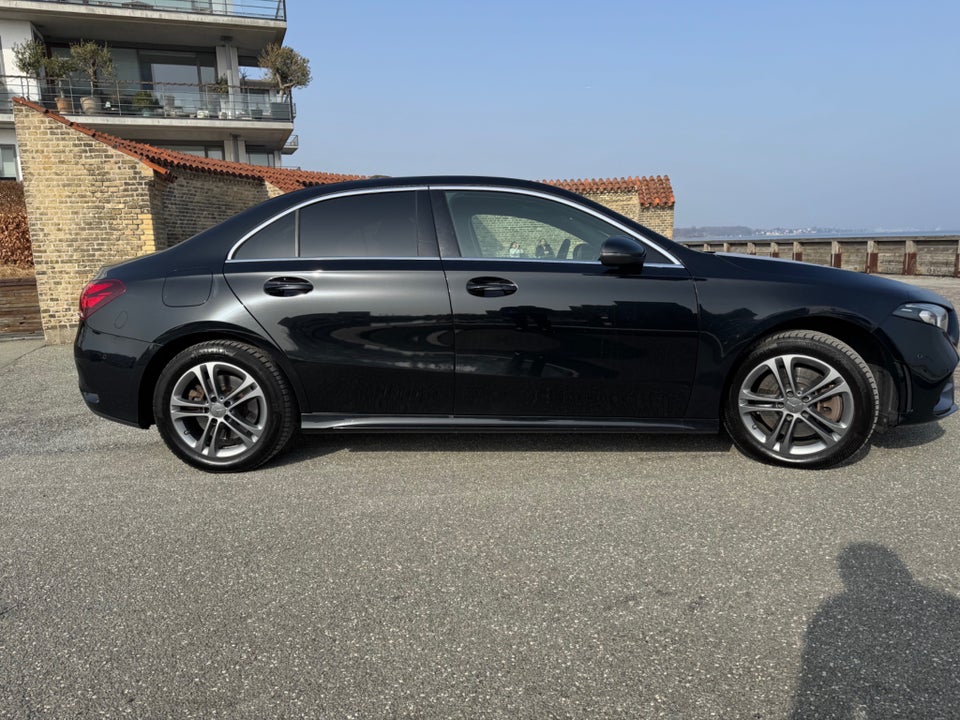 Mercedes A250 e 1,3 AMG Line aut. 4d