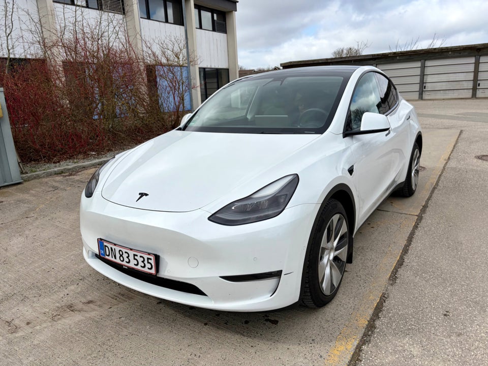 Tesla Model Y Long Range AWD 5d