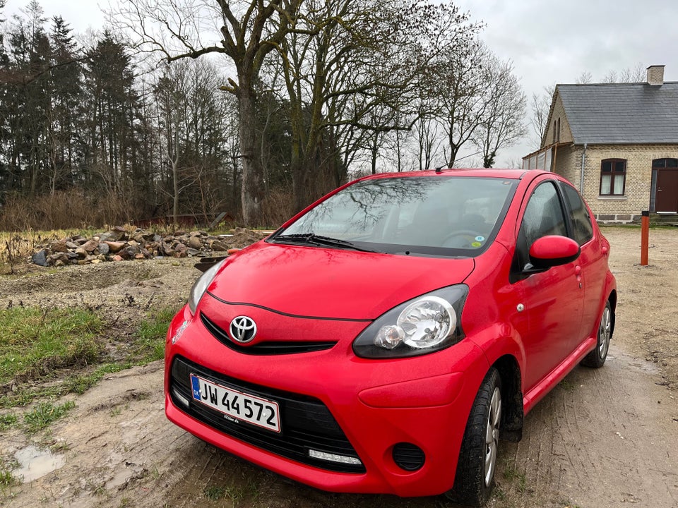 Toyota Aygo 1,0 VVT-i T1 5d