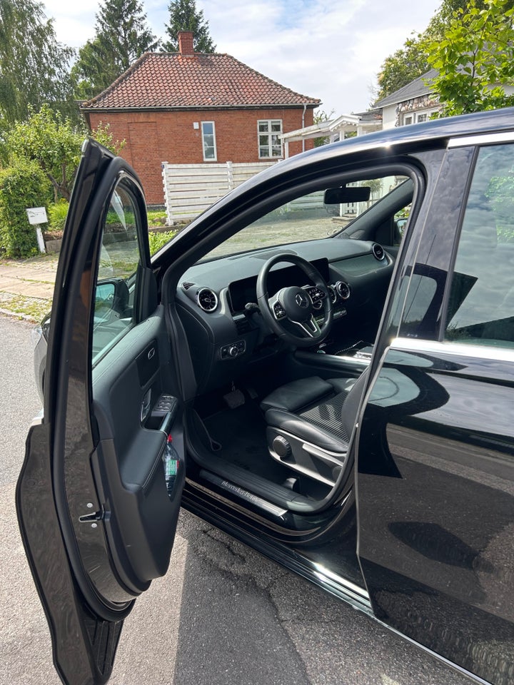 Mercedes B200 d 2,0 aut. 5d