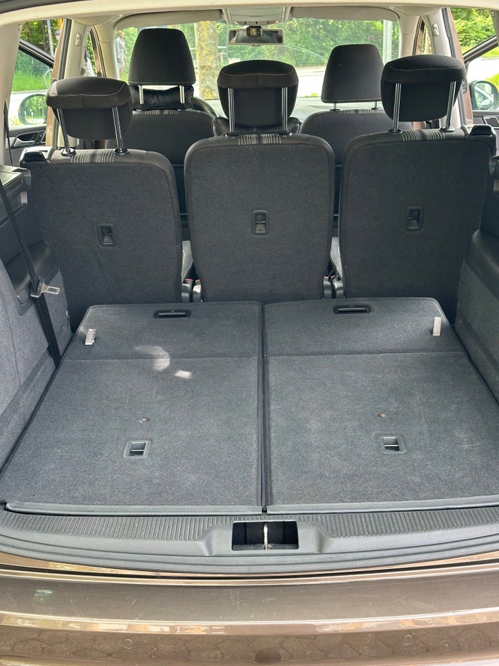 VW Sharan 2,0 TDi 140 Match BMT 5d