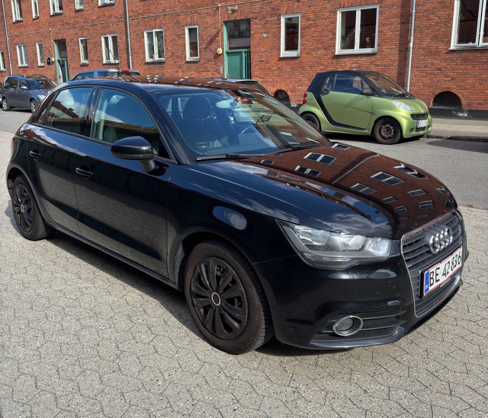 Audi A1 1,6 TDi 105 Ambition Sportback 5d
