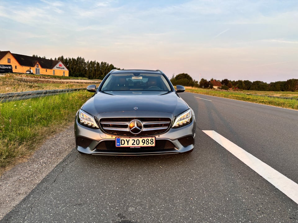 Mercedes C220 d 2,0 Avantgarde stc. aut. 5d